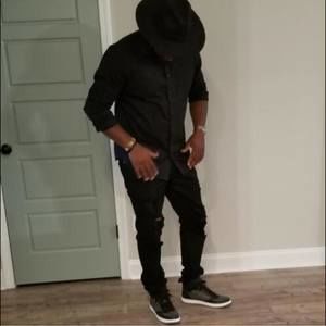 Meet your Posher, Nicky